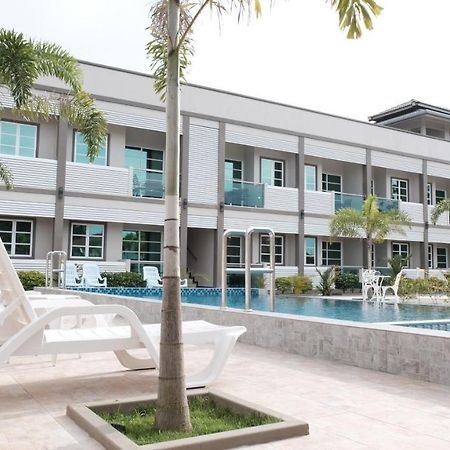 Aneeda Inn Pantai Cenang  Exteriér fotografie
